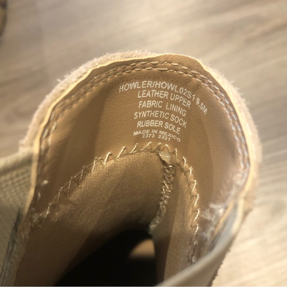 Steve Madden Howler Chelsea Lug Sole Boot in Sand - Picture 6 of 13